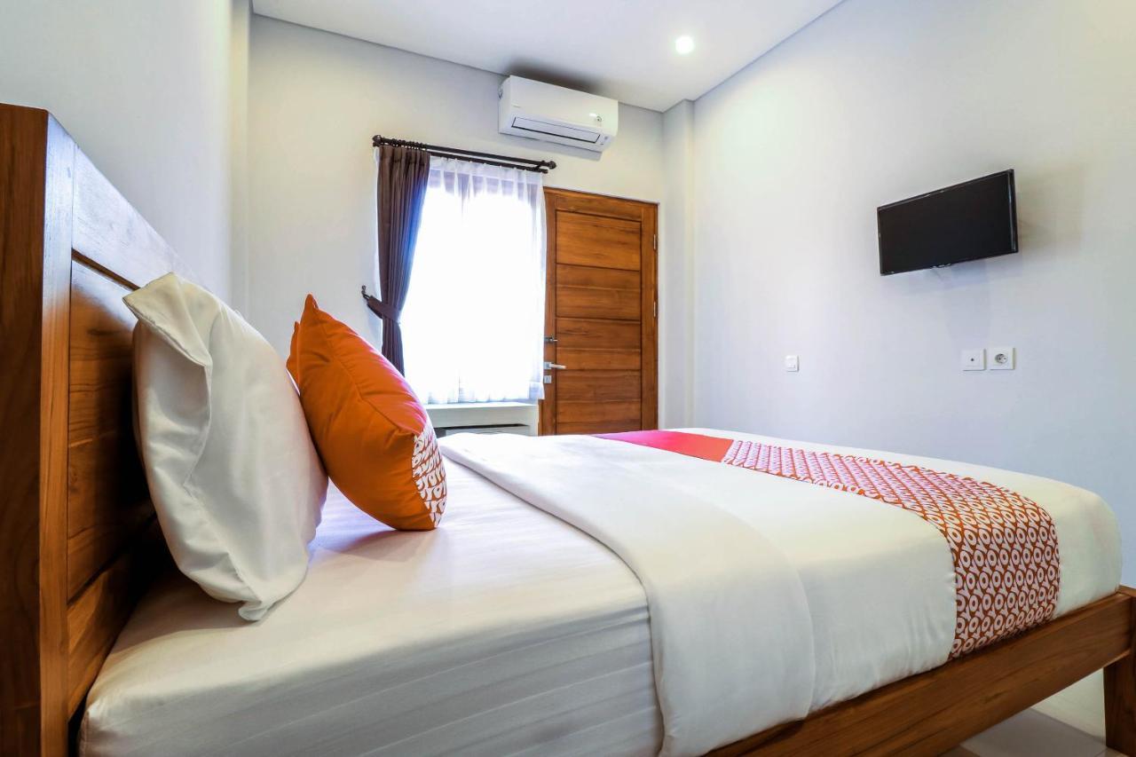 Oyo 1200 Kencana Residence Jimbaran Kültér fotó