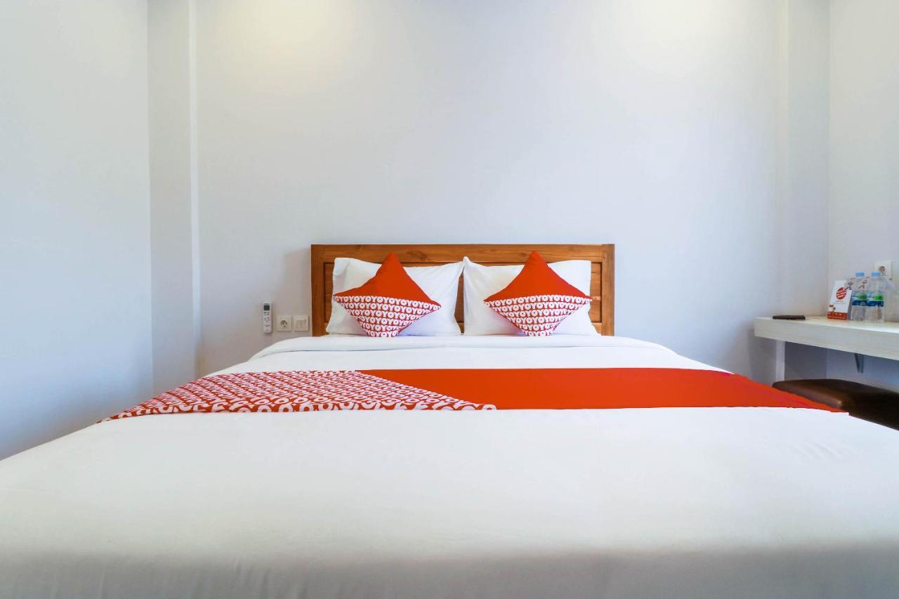 Oyo 1200 Kencana Residence Jimbaran Kültér fotó