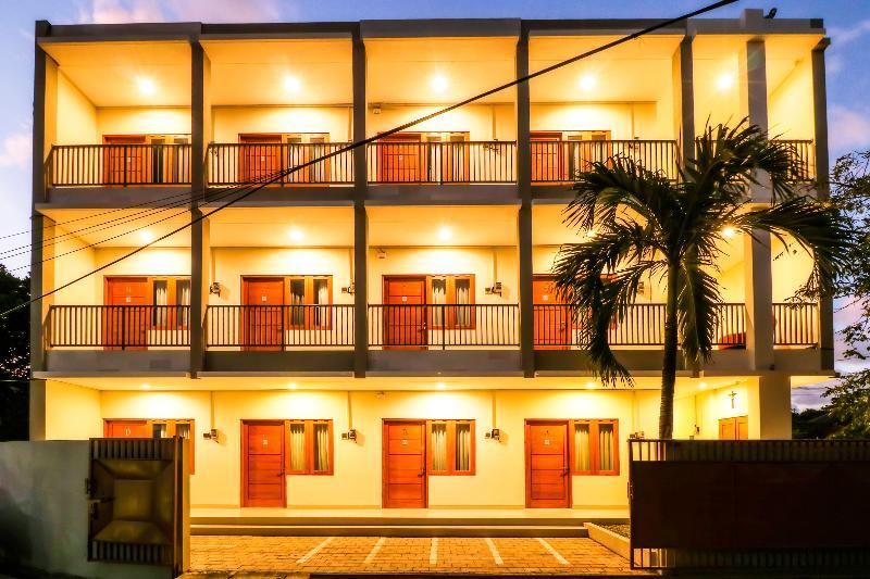 Oyo 1200 Kencana Residence Jimbaran Kültér fotó