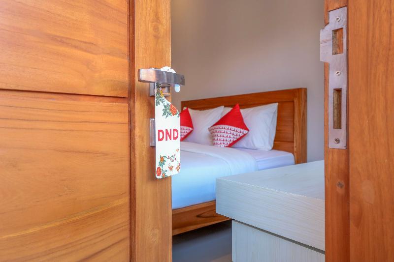 Oyo 1200 Kencana Residence Jimbaran Kültér fotó